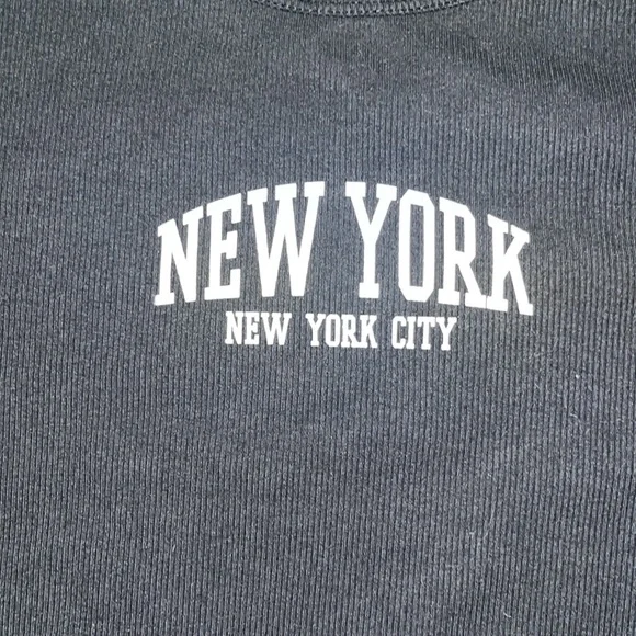 New York City Top - Picture 2 of 4
